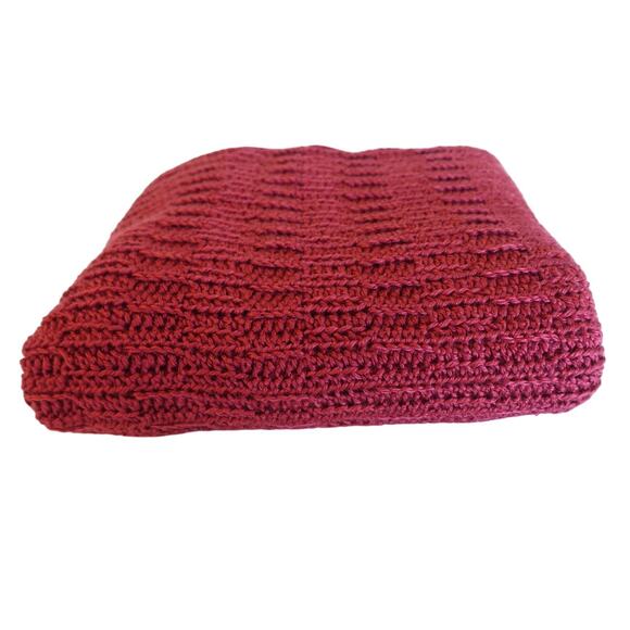 An AUTUMN GARNET HUG Crochet Baby Afghan Blanket - Picture 4 of 11